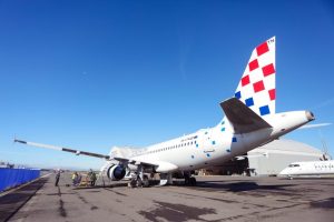 NETKO JE PUCAO NA AVION CROATIA AIRLINESA? Pilot prijavio oštećenja na trupu zrakoplova koji je iz Zagreba doletio u Sarajevo